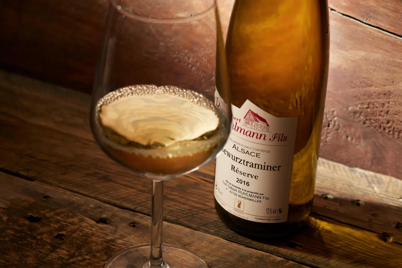 verre de vin et bouteille