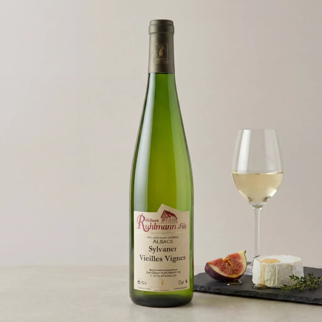 Mise en scène de la cuvée Sylvaner Vieilles Vignes — Domaine Ruhlmann à Scherwiller